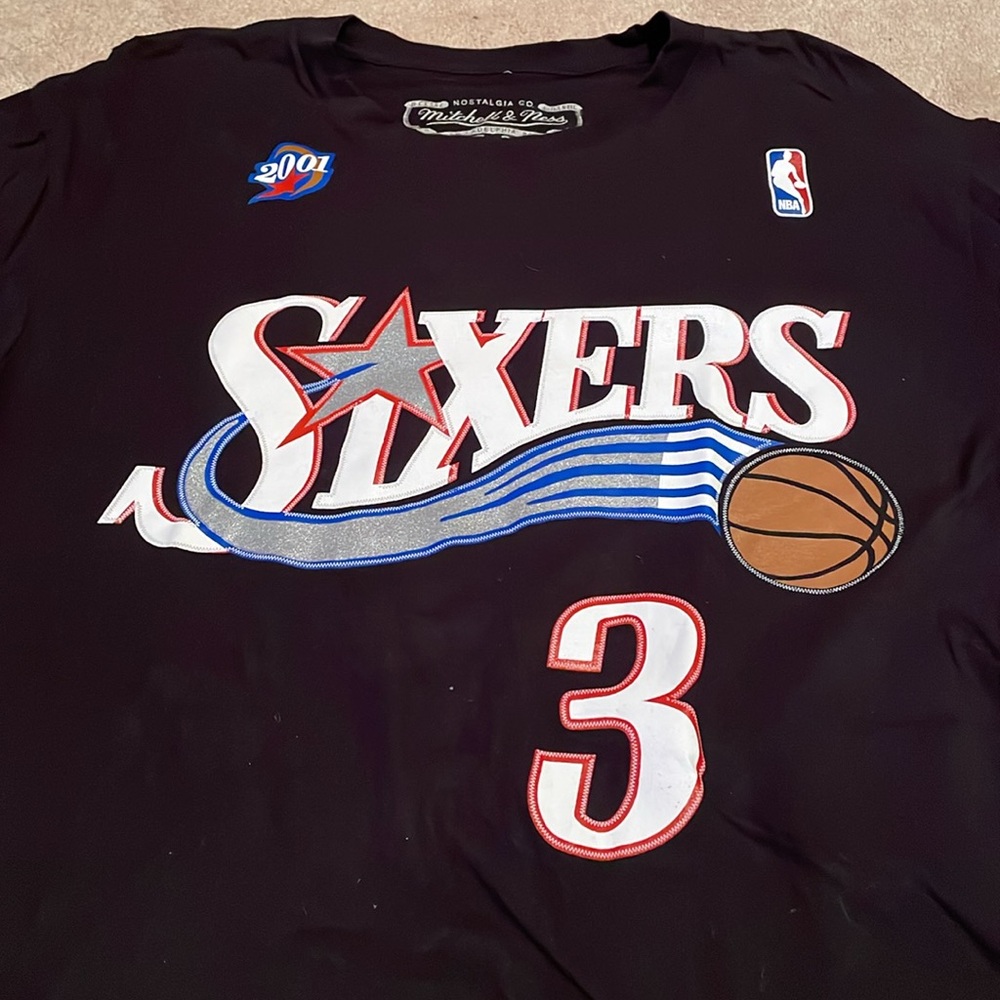 Mitchell & Ness Sixers Allen Iverson T shirt - Picture 2 of 5